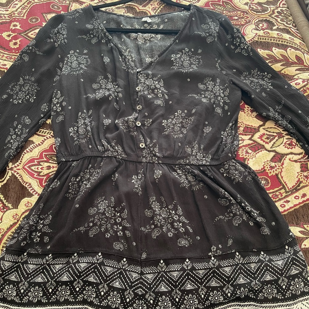 Romper - Picture 5 of 5